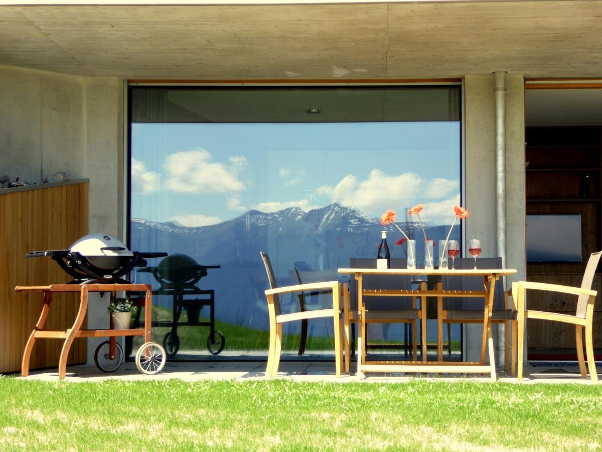 Casa Admisa, Spektakulaere Aussicht, Ski In And Out, Hochwertige Einrichtung, Valserstein Und Eiche Flims Ngoại thất bức ảnh