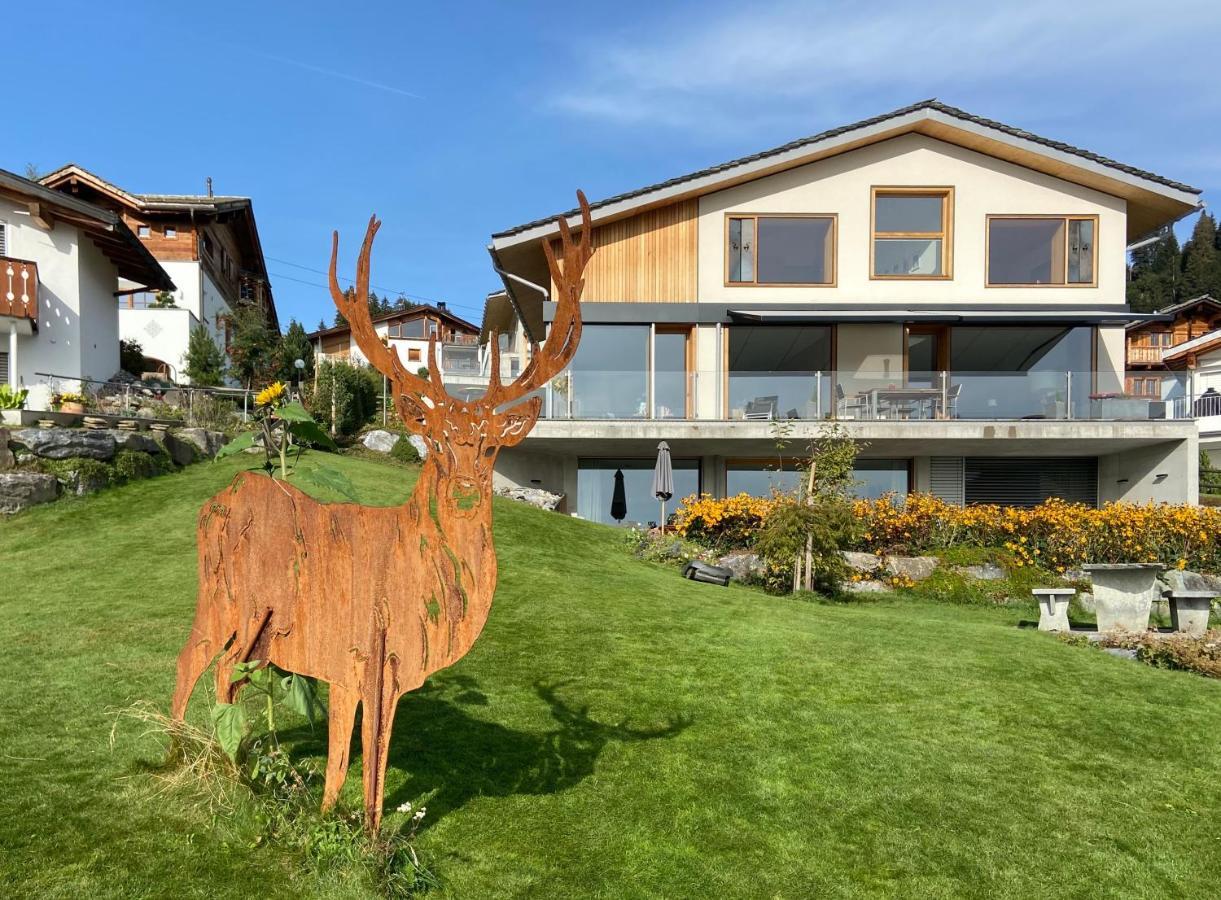 Casa Admisa, Spektakulaere Aussicht, Ski In And Out, Hochwertige Einrichtung, Valserstein Und Eiche Flims Ngoại thất bức ảnh