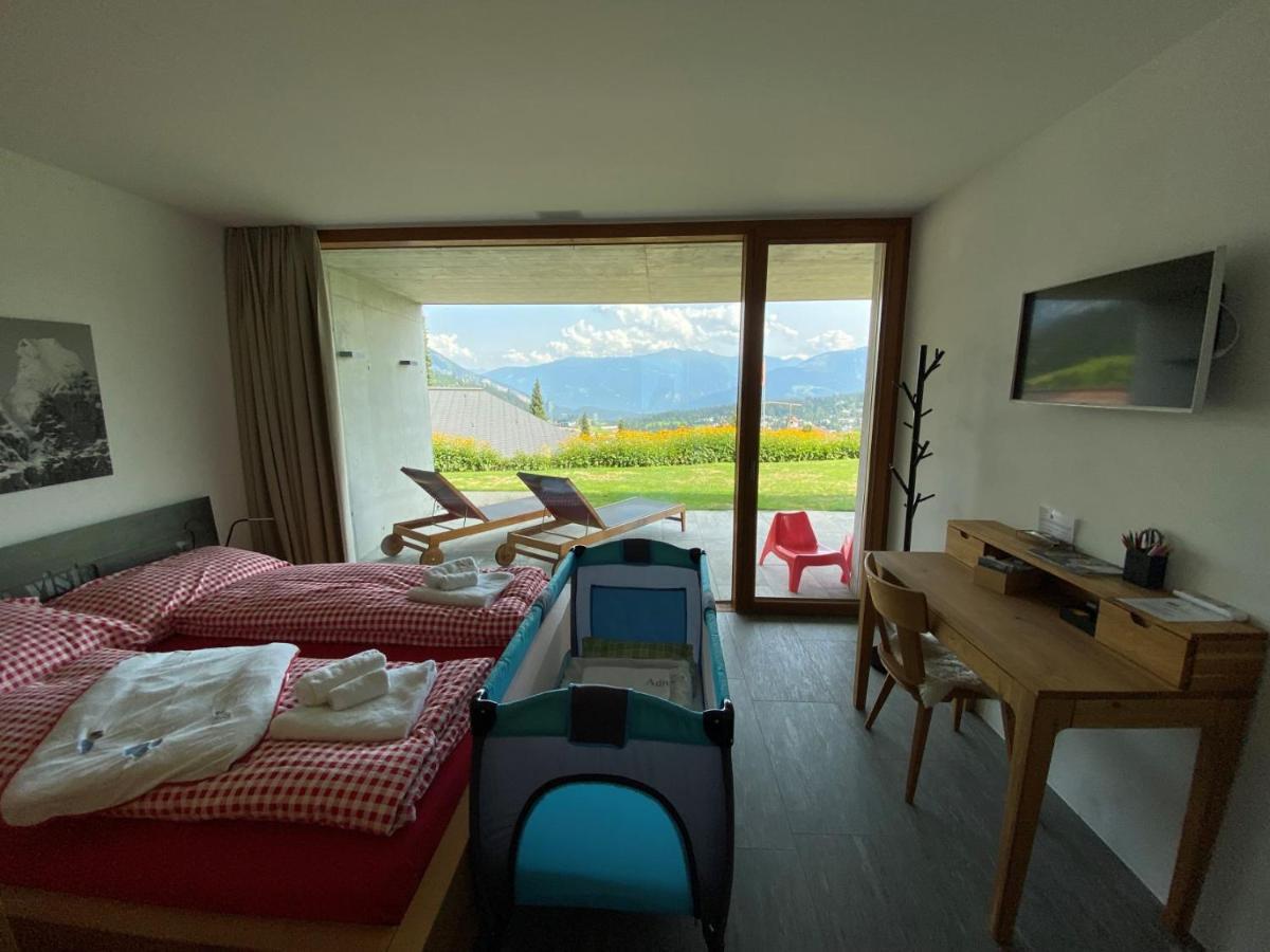 Casa Admisa, Spektakulaere Aussicht, Ski In And Out, Hochwertige Einrichtung, Valserstein Und Eiche Flims Ngoại thất bức ảnh