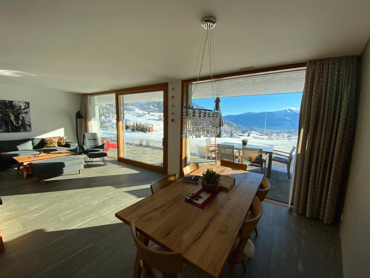 Casa Admisa, Spektakulaere Aussicht, Ski In And Out, Hochwertige Einrichtung, Valserstein Und Eiche Flims Ngoại thất bức ảnh