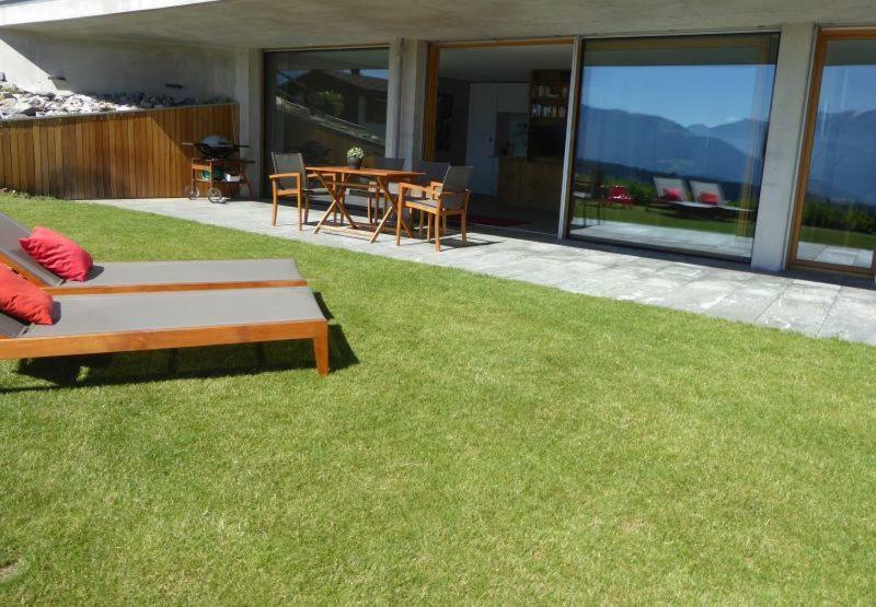 Casa Admisa, Spektakulaere Aussicht, Ski In And Out, Hochwertige Einrichtung, Valserstein Und Eiche Flims Ngoại thất bức ảnh