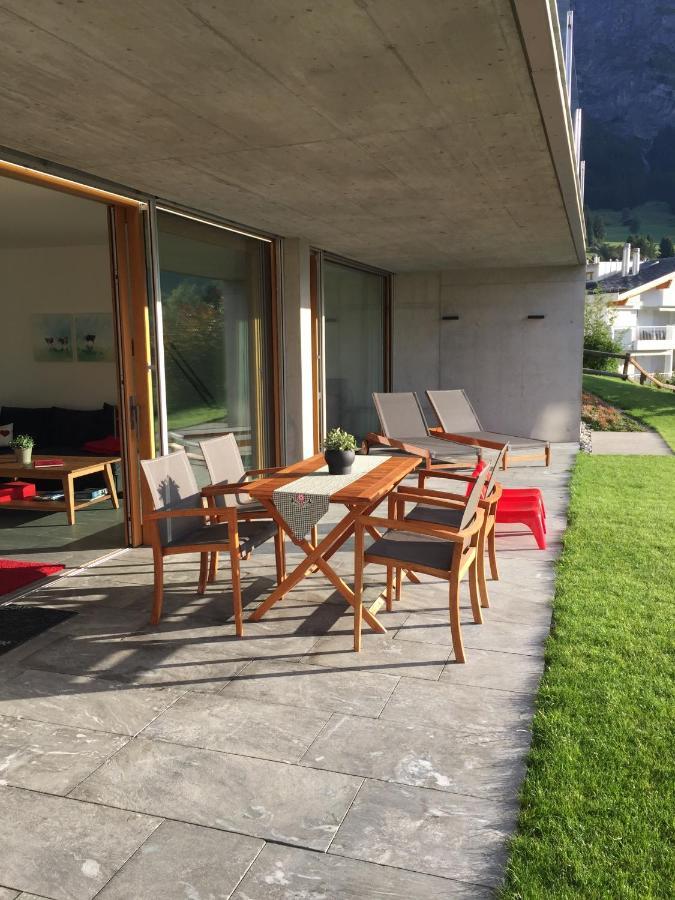 Casa Admisa, Spektakulaere Aussicht, Ski In And Out, Hochwertige Einrichtung, Valserstein Und Eiche Flims Ngoại thất bức ảnh